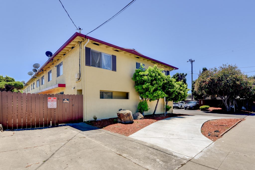 1590_162nd_Ave _San_Leandro-2